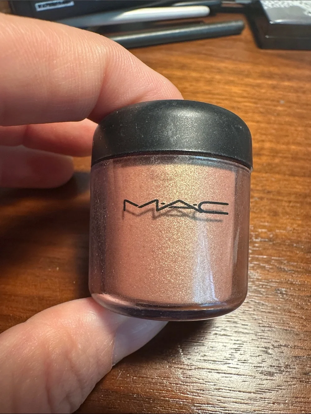 MAC Cosmetics Loose Pigment Powder - Melon